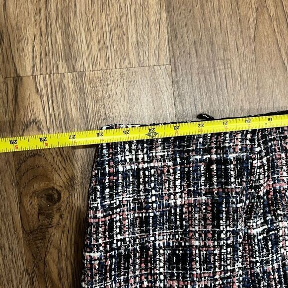 Loft Plus Women's Size 26 Blue White Tweed Lined Skirt Pockets Career Pencil. - Picture 4 of 6